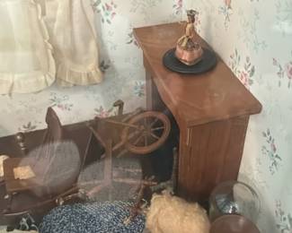 vintage dollhouse diorama