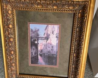 Vintage velvet matted gilded frame 