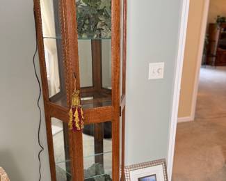 Howard Miller Curio Cabinet 