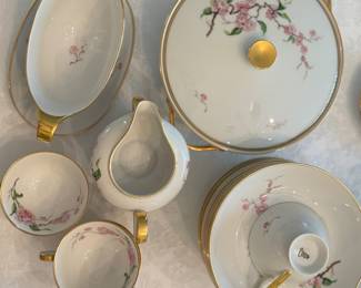 luncheon set of China 