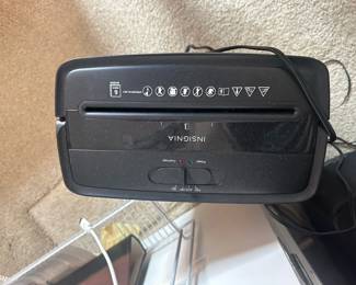 Insignia Paper Shredder
