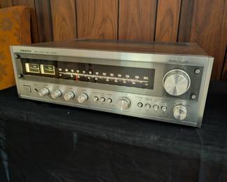 Onkyo Model TX-2500. Turns on