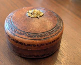 Cute small leather box made in Italy