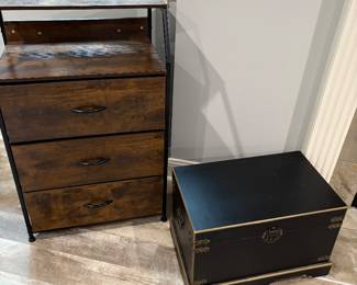 3-drawer dresser (great for college), storage chest
