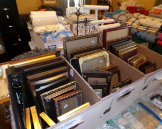 Lots of 1950's/60's Picture Frames