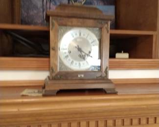 Mantle clock