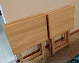 Set of 4  wooden tv trays