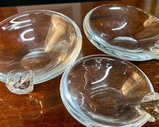 Set a three vintage ashtrays by Steuben Glass