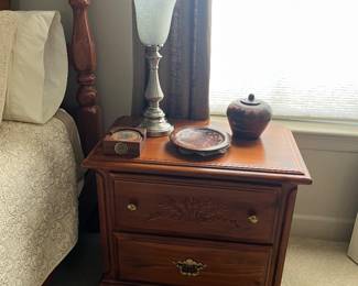 Nightstand 