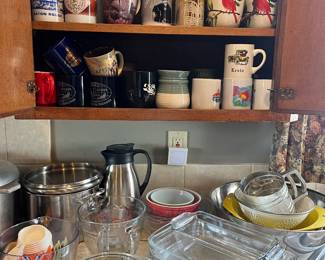 Bakeware & mugs