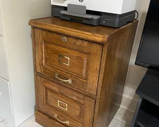 File cabinet, printer 