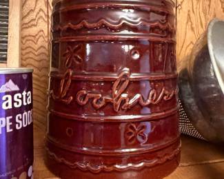 Hull Cookie Jar 