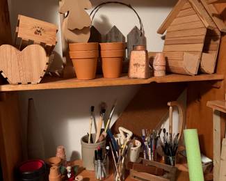 Crafting supplies 🖌️🖼️