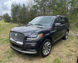 2024 Lincoln Navigator Multipurpose Vehicle MPV