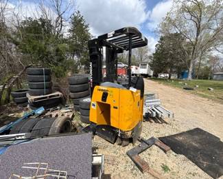 HYUNDAI 18BRP9 3500LB PUSHER FORKLIFT