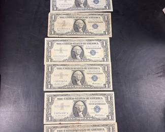 Collection of US currency
