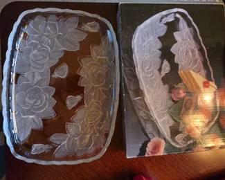 Rose Patterned Serving Plate