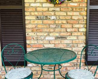 Ice Cream Table and Chairs