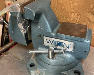 Wilton Vice 