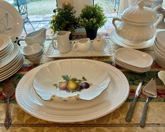 The fruit plate is sold.