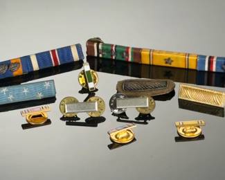 Vintage US Military WWII Korean War Ribbon Bars & Insignia Lot (11 Pcs)