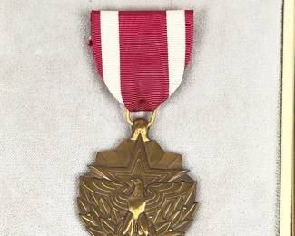 WWII US Legion of Merit Medal Set w/ Case, Ribbons, & Lapel Pin