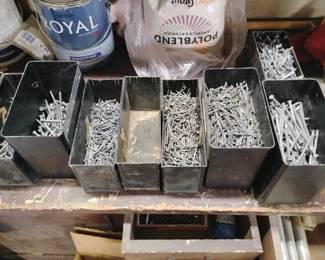 FOR SALE TILL 12:45, FREE IF NOT SOLD AT 1pm