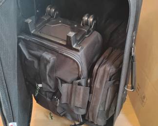 FOR SALE TILL 12:45, FREE IF NOT SOLD AT 1pm