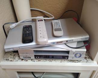 FOR SALE TILL 12:45, FREE IF NOT SOLD AT 1pm