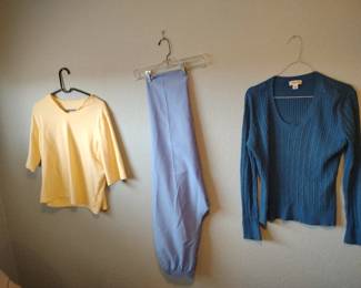 FOR SALE TILL 12:45, FREE IF NOT SOLD AT 1pm