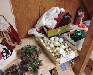 FOR SALE TILL 12:45, FREE IF NOT SOLD AT 1pm