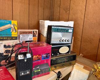 Vintage radio scanners 