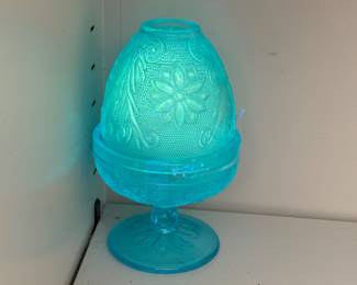 Indiana Glass Tiara Horizon Blue sandwich pattern fairy lamp, UV reactive glow, not uranium 