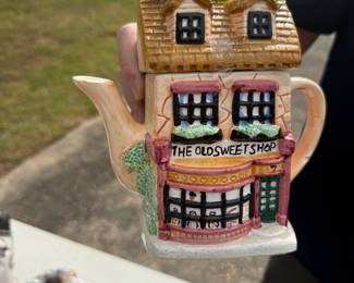 Cottage Teapot