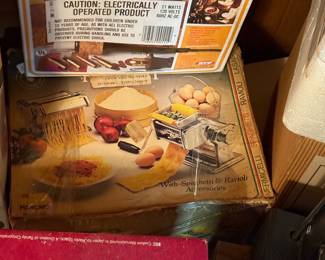 Wonder pen for woodburning and Vintage pasta maker