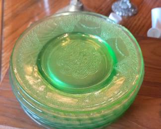 Uranium glass plates