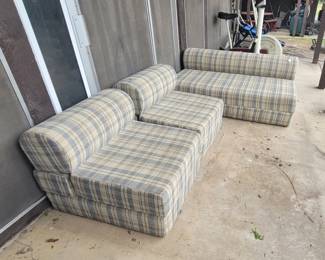 Vintage fold out sofa & chairs 
