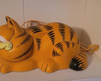 Vintage Garfield phone 