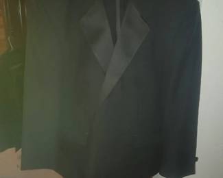 3 pc tuxedo suit with shirt & bowtie 