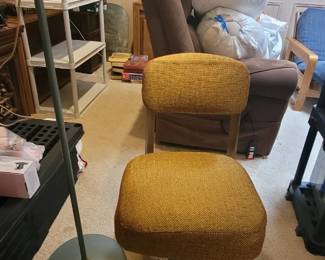 Vintage office chair & DAZOR UFO FLOOR LAMP 