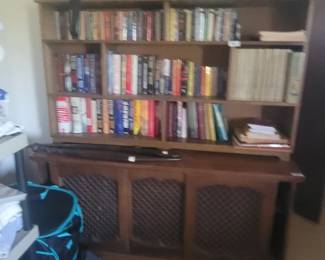 Books & vintage book shel & console 