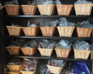 Baskets 