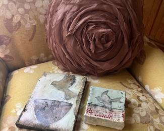 Bird Wall Decor, Decorative Pillow 