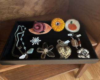 Brooches 