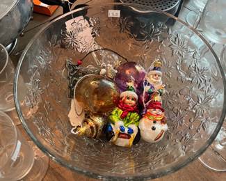 Glass Bowl, Vtg Christmas Ornaments 