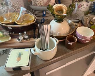 Kitchenware 