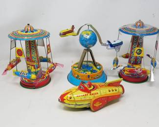 Group of reproductiontin wind-up toys