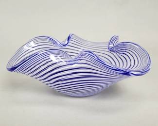 Art glass spiral candy dish