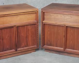 John Keal for Brown Saltman Mid-century Modern end tables