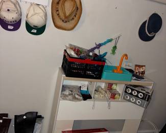 Padres hats, boots, train set, heating pads, handheld automatic fans, fire sparklers, bird bath sink of toy sink for kids, fire log